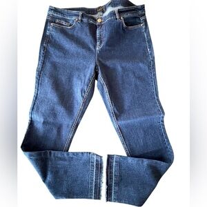 💙👖Ashley Graham x Maria Rinaldi jeans size 16.  Stretchy & fabulous!